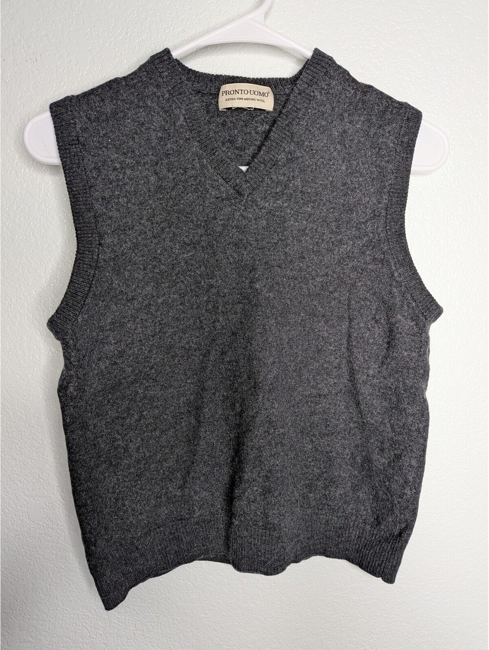 Pronto Uomo Extra Fine Merino Wool Gray V-Neck Sweater Vest